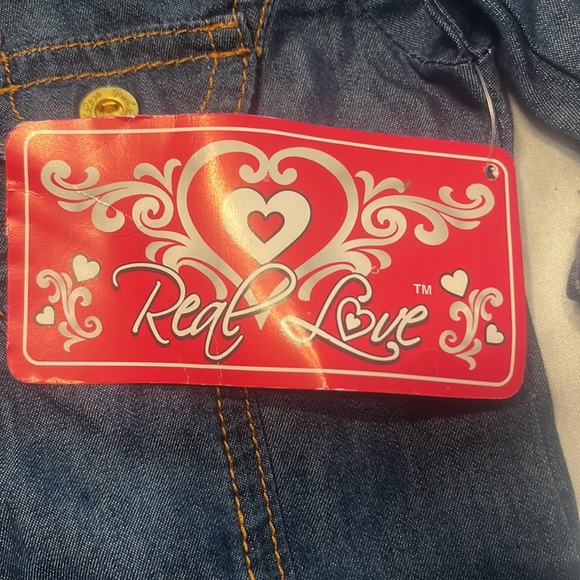 Top by real love 💕 - Picture 5 of 7